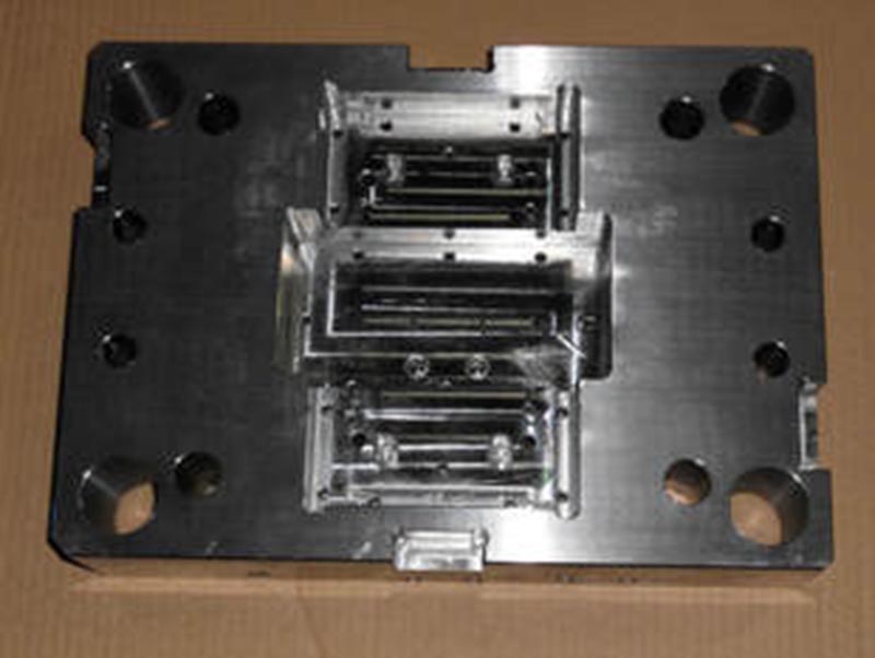 新巴尔虎左旗精密塑料模-06